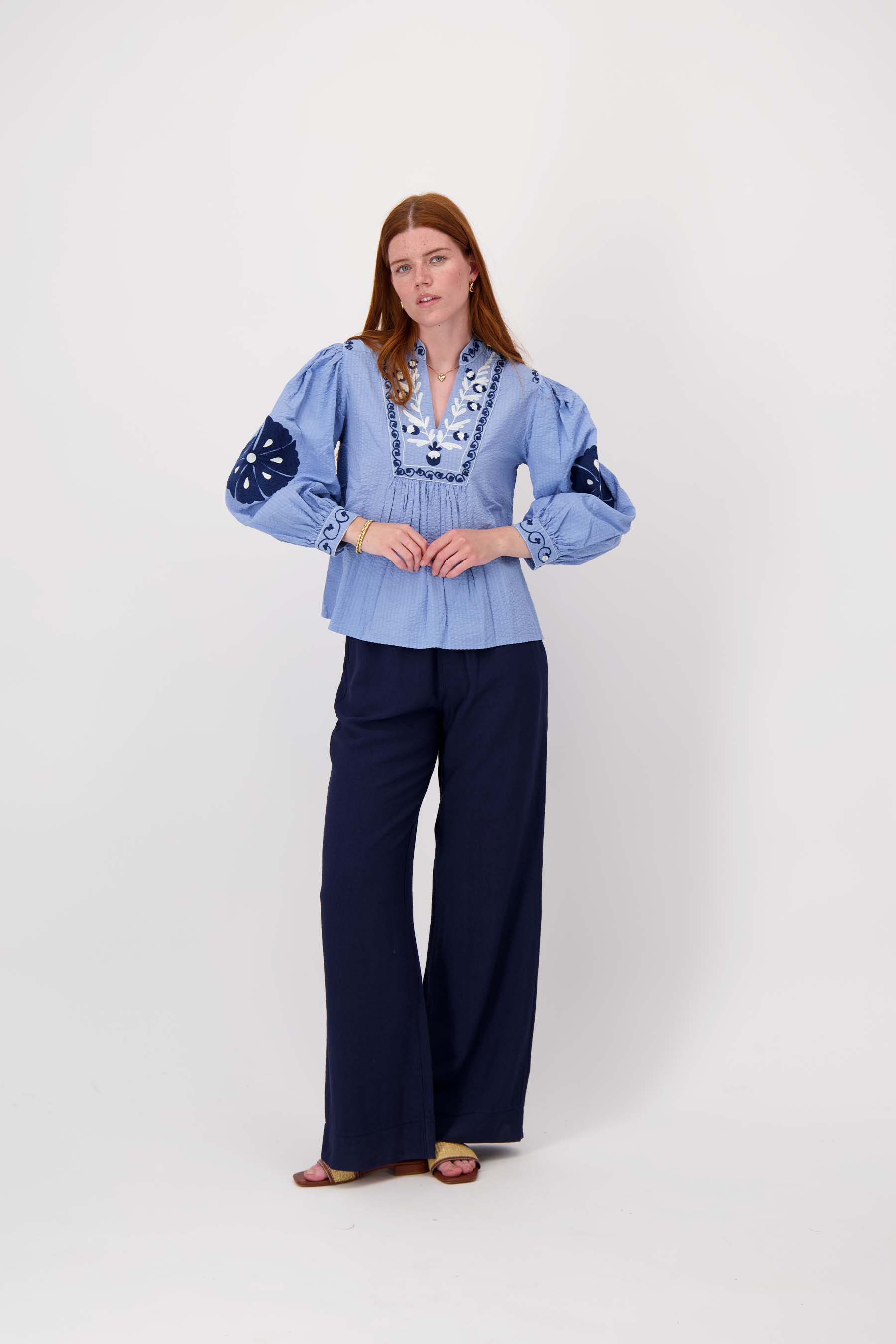 seersucker blouse met bloemen