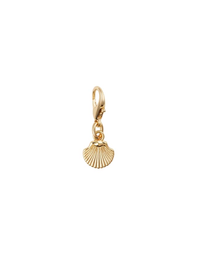 Charm Sea Shell Gold