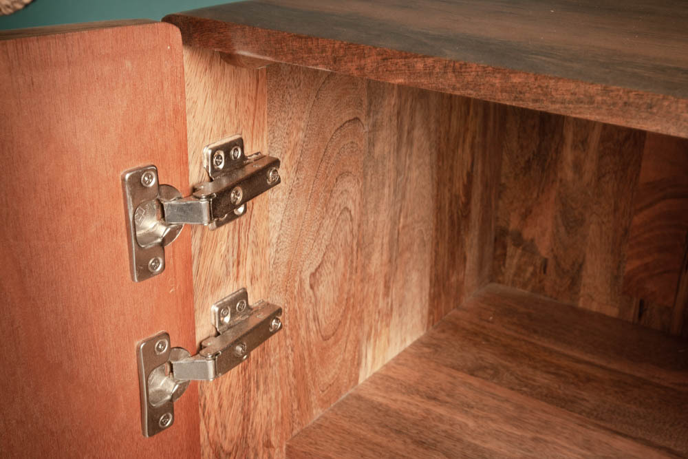 Massives Highboard MARRAKESCH 120cm Mangoholz mit Verzierung Boho Stil