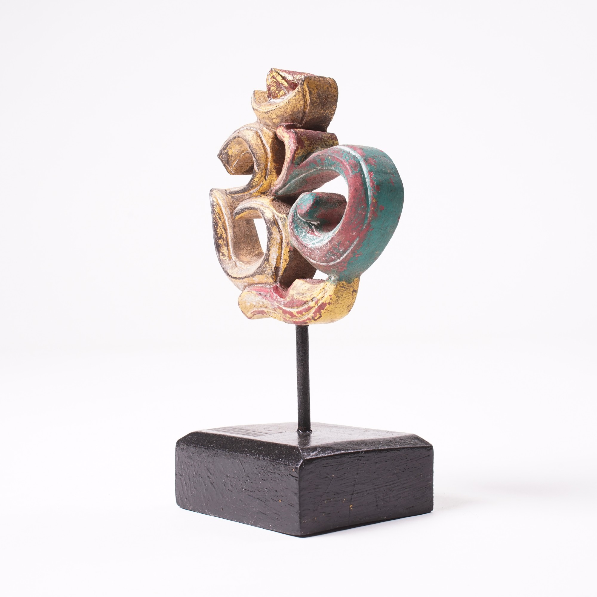 Holzskulptur 'Om', multicolor, H 17 cm, B 10 cm, L 10 cm von fischer's lagerhaus