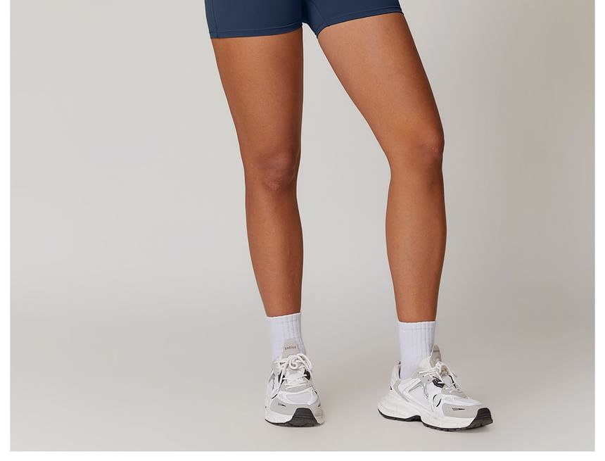 Skinniano - Lage Yoga Shorts met Effen Taille