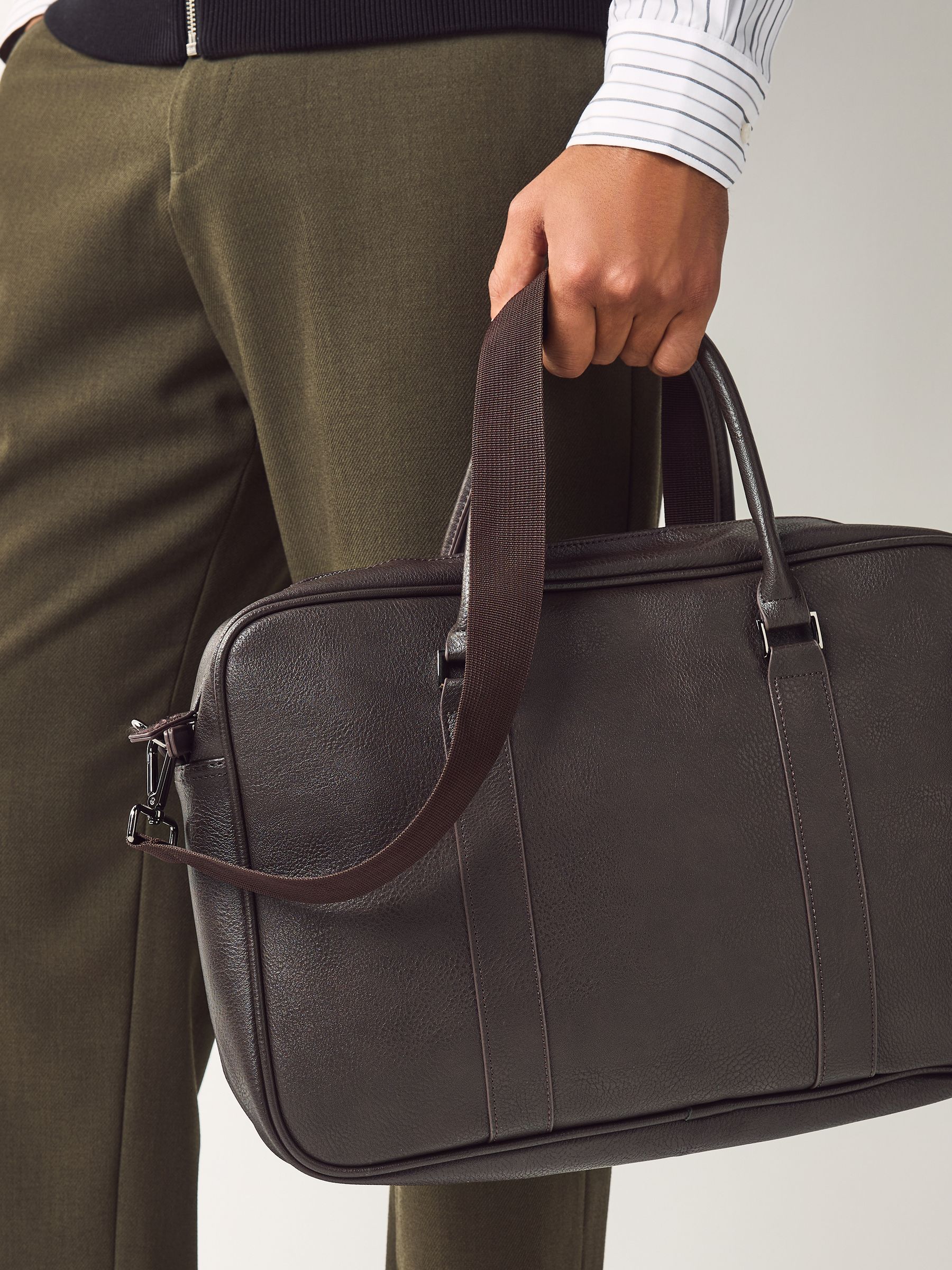 Bruin - Faux Leather Briefcase