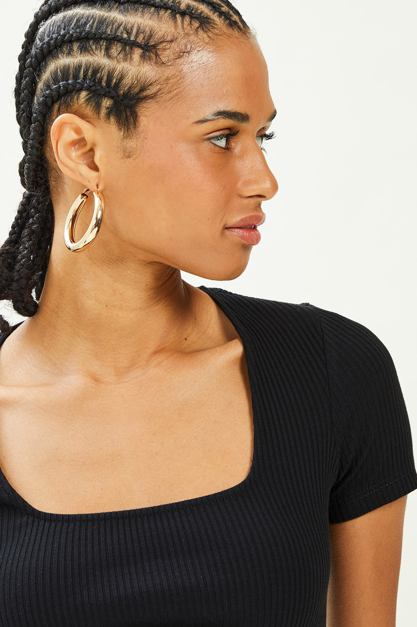 Blusa de malha canelada com decote quadrado