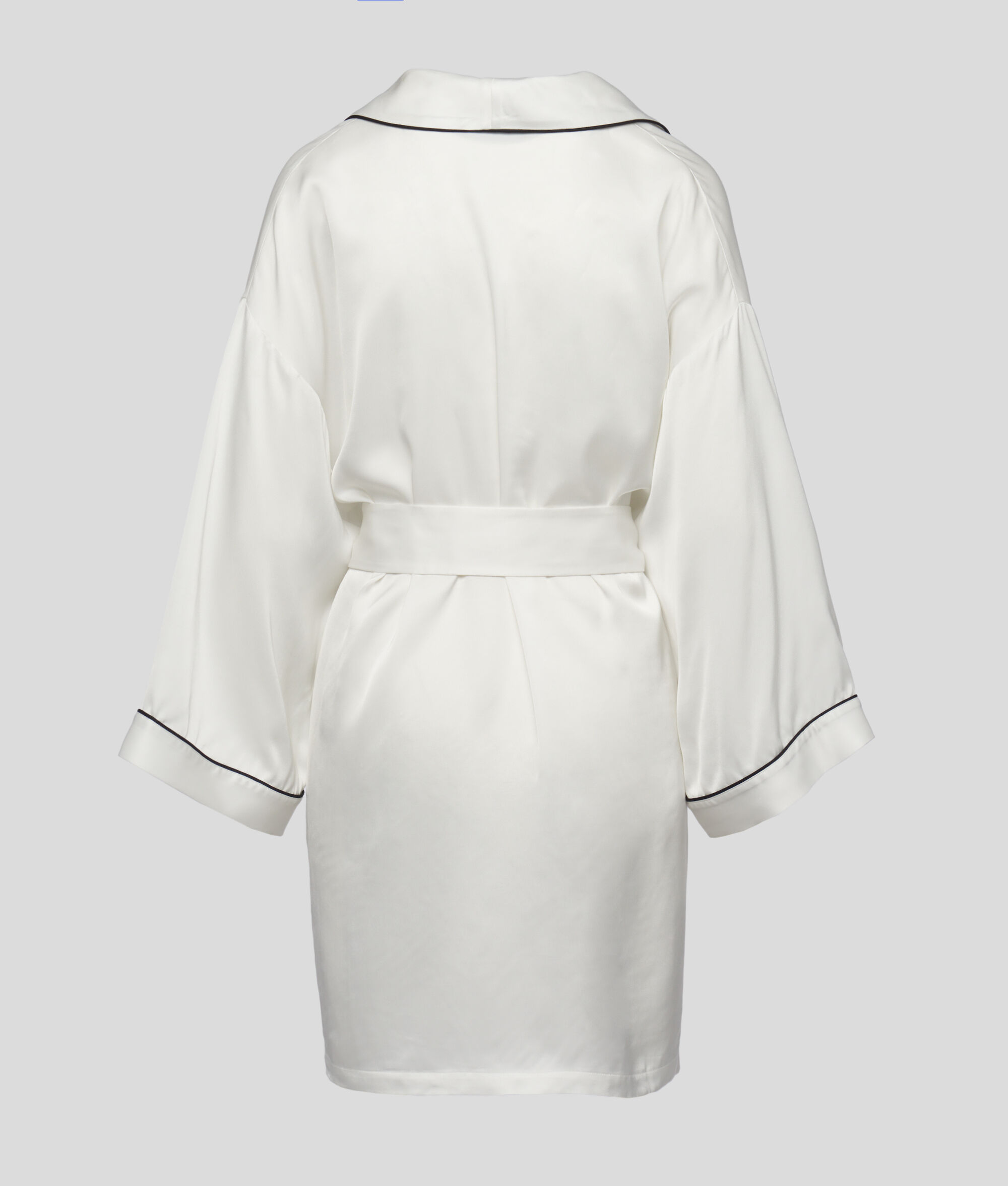 KIMONO EN SATIN