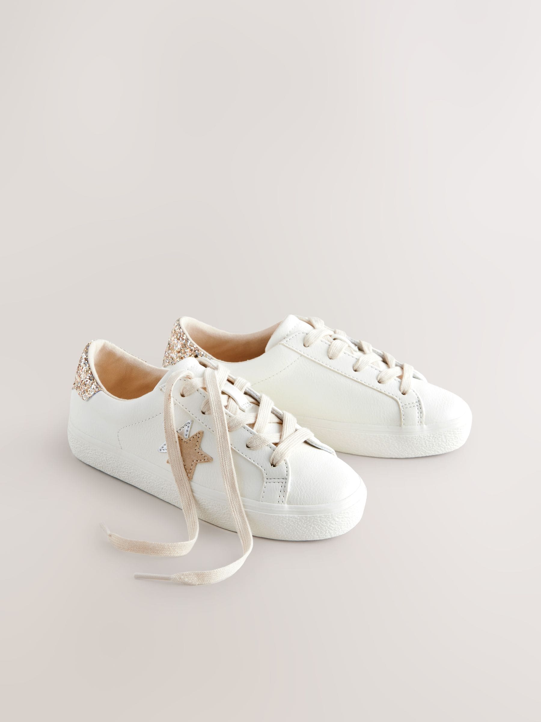 Neutraal - Sneaker met veters