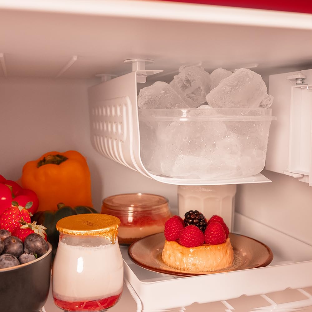 Cecotec Mini Frigo Bolero CoolMarket TT Origin 45 Rouge. Réfrigérateur de Table Rétro 45L, 55 cm de Haut, 44,7 cm de Large, Classe Énergétique E, Bac à Glaçons et Poignée Chromée, Rouge