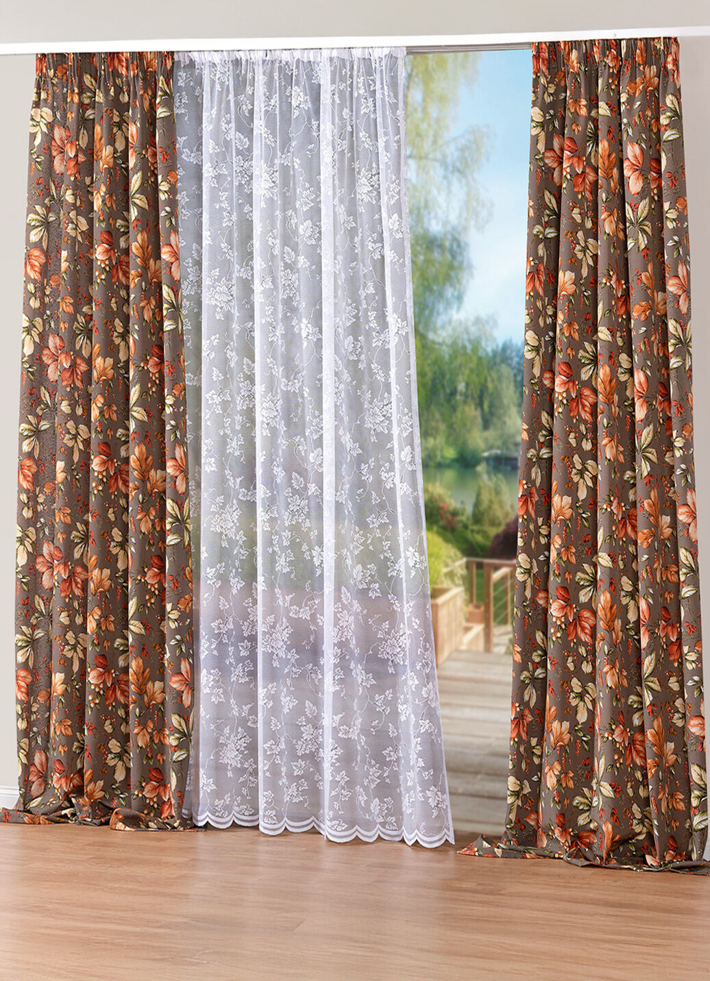 Übergardine mit Blättermotiven
