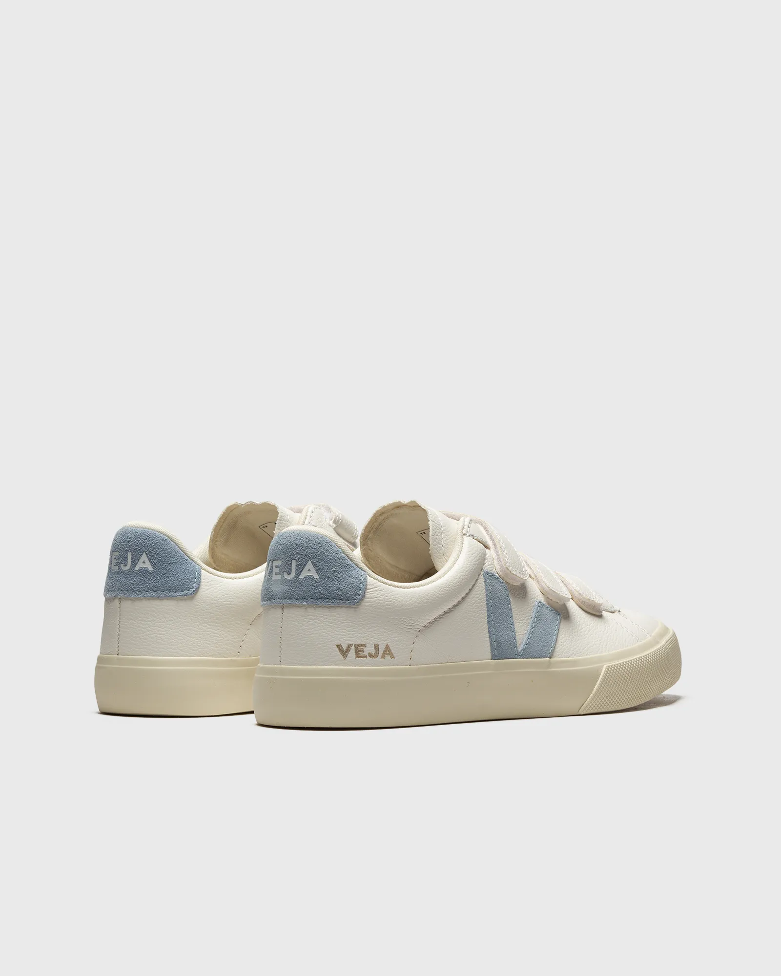 Veja WMNS RECIFE LOGO CHROMEFREE LEATHER