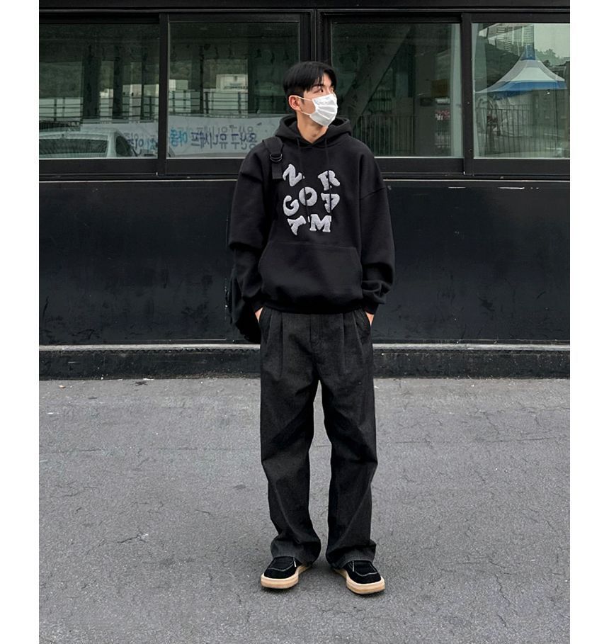 MRCYC - Hoodie met geborduurde letters