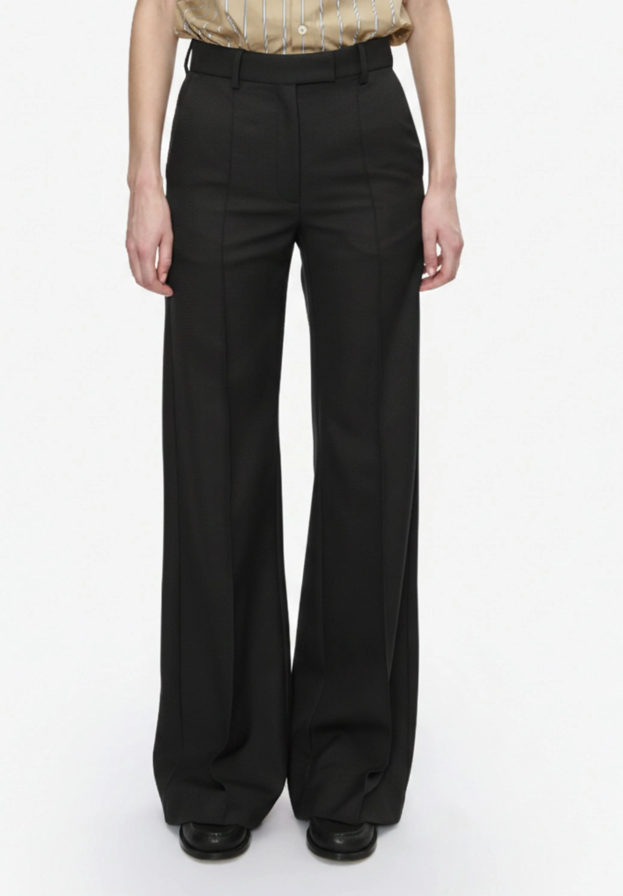 Pantalon droit à plis - Noir