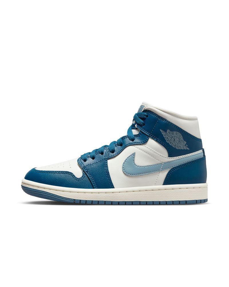 Chaussures Nike Air Jordan 1 Mid pour femme