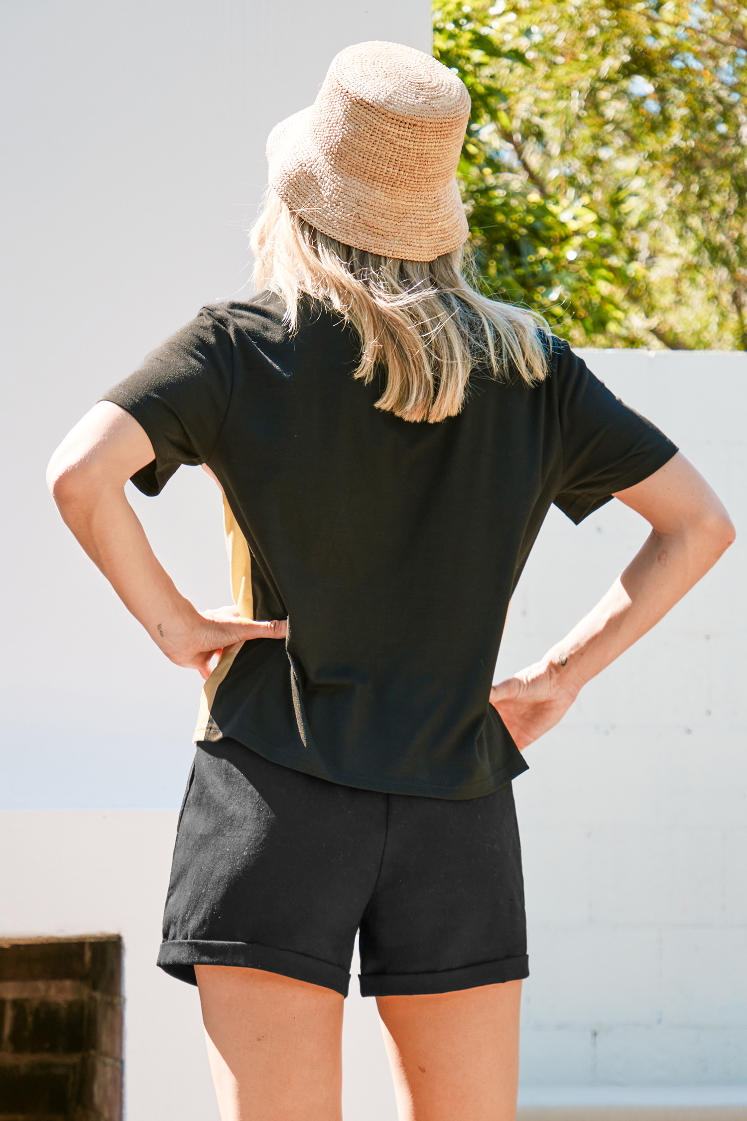 Short à poches avec ceinture noir