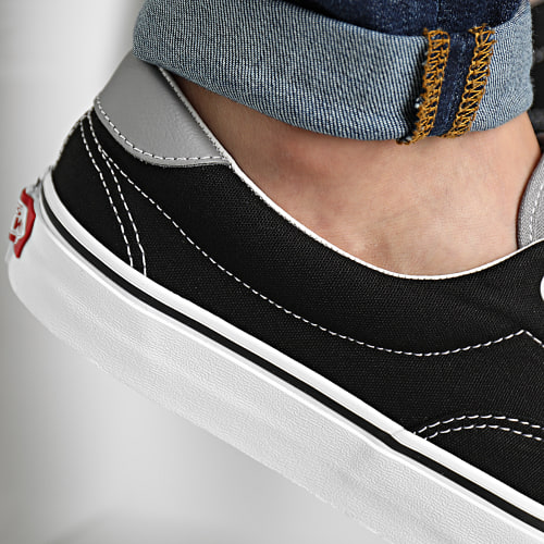 Baskets Era 59 5JMSBMX Paisley Black True White