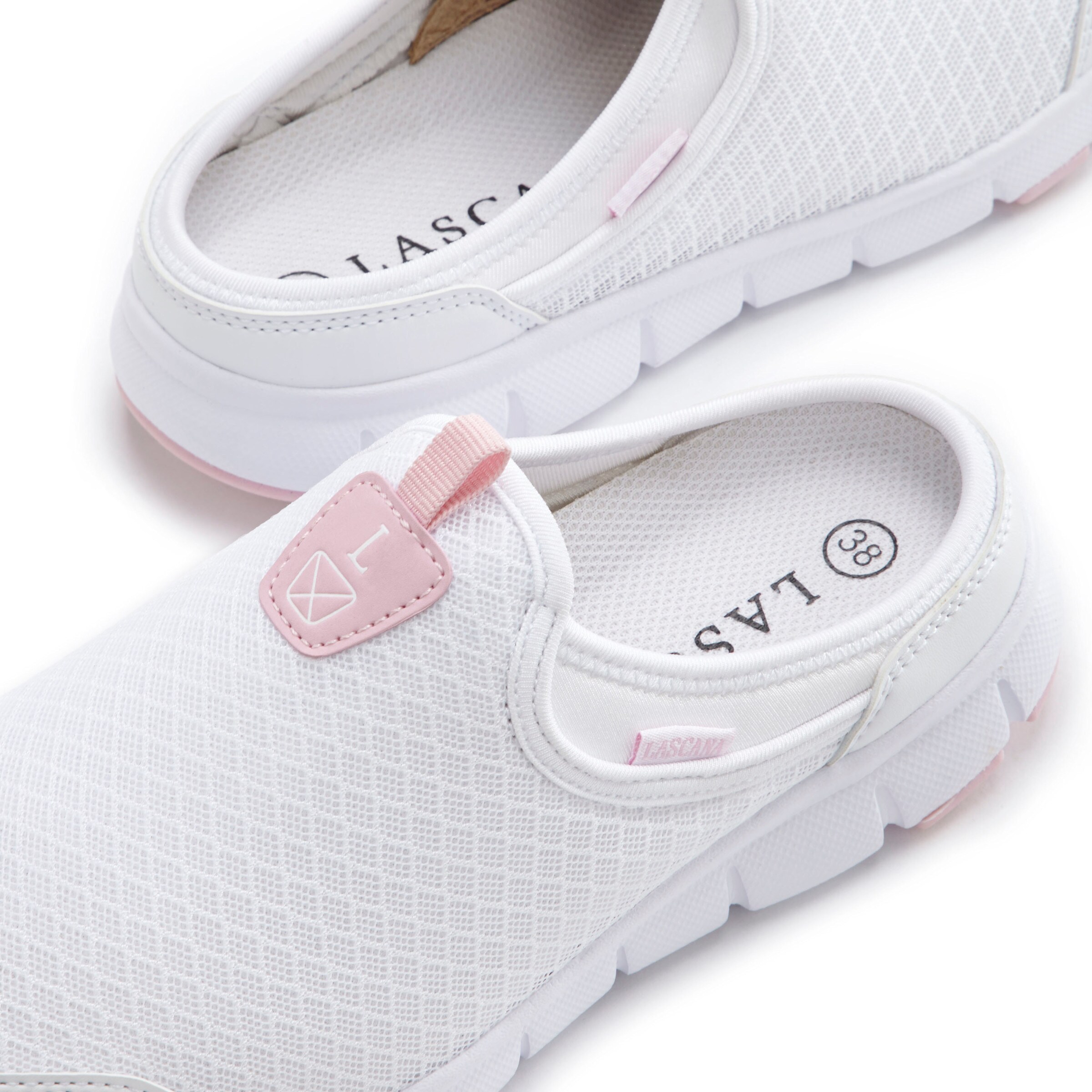 LASCANA Slip-On Sneaker in weiß/rose
