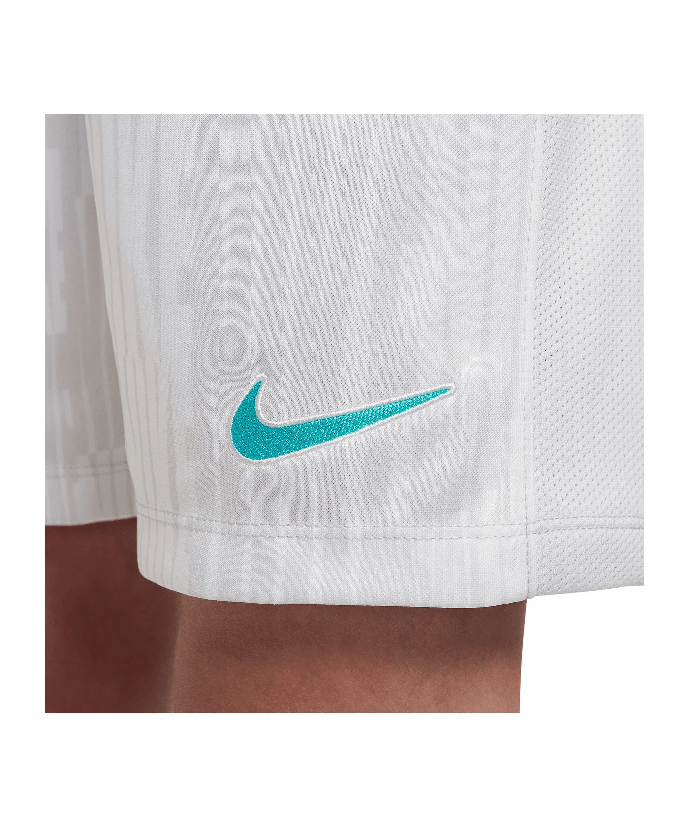 Nike Academy Plus Short Kids Grau F025