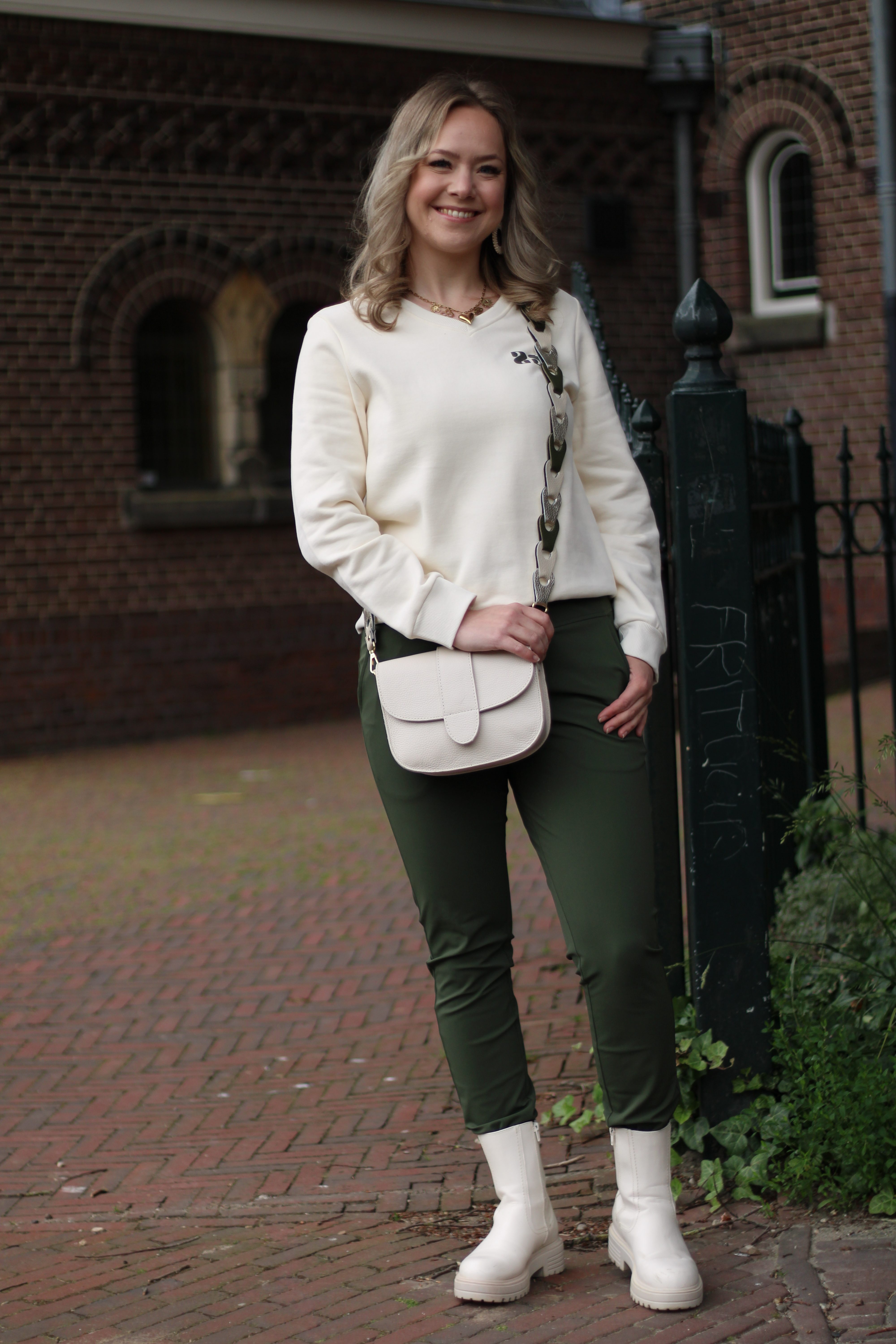 Zoso - Guusje Sweaters - Ivory/Army