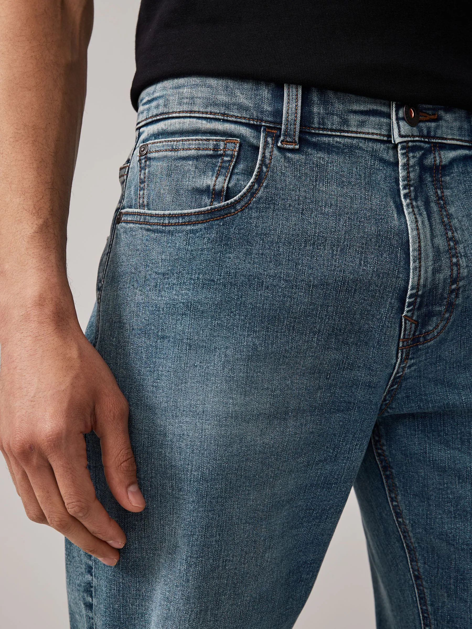 Vintage lichtblauw - Rechte, klassieke jeans met stretch