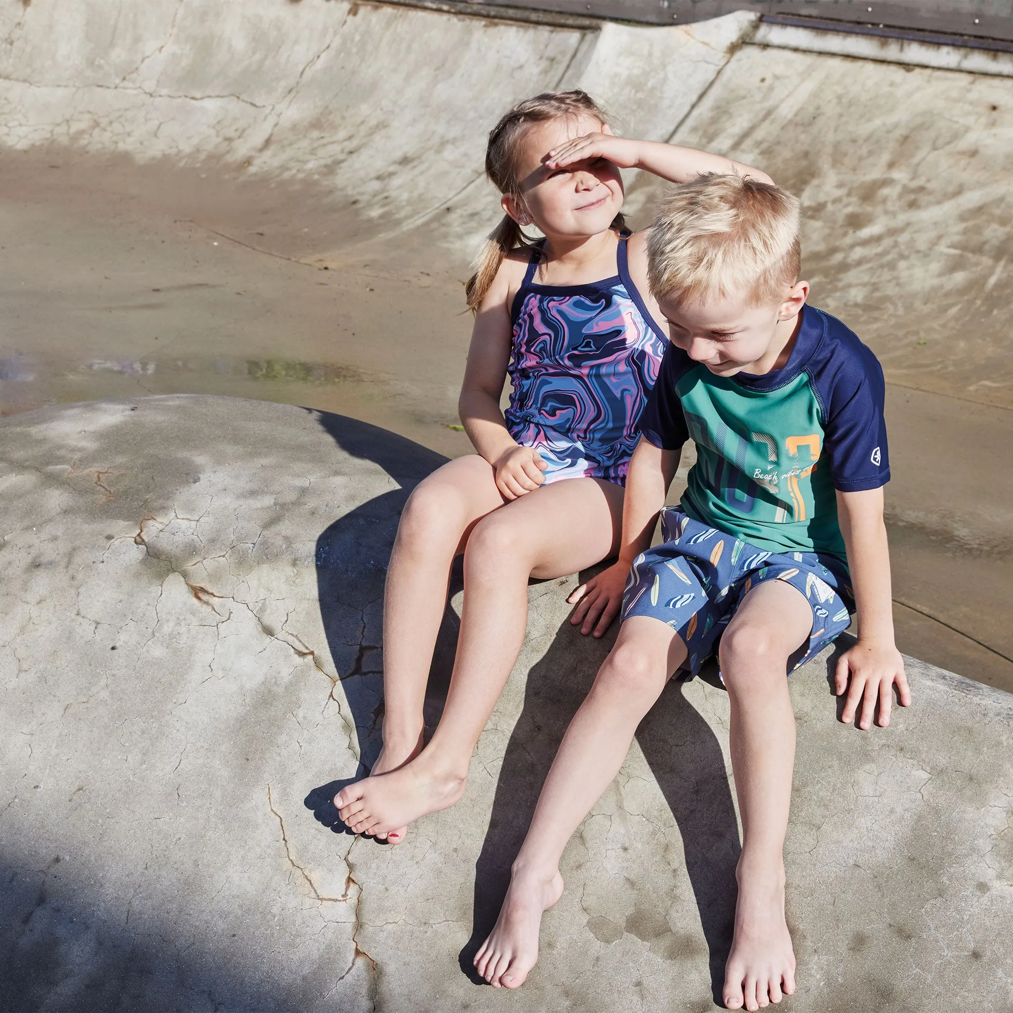Color Kids T-Shirt Maillot UV Surf 2-7ans