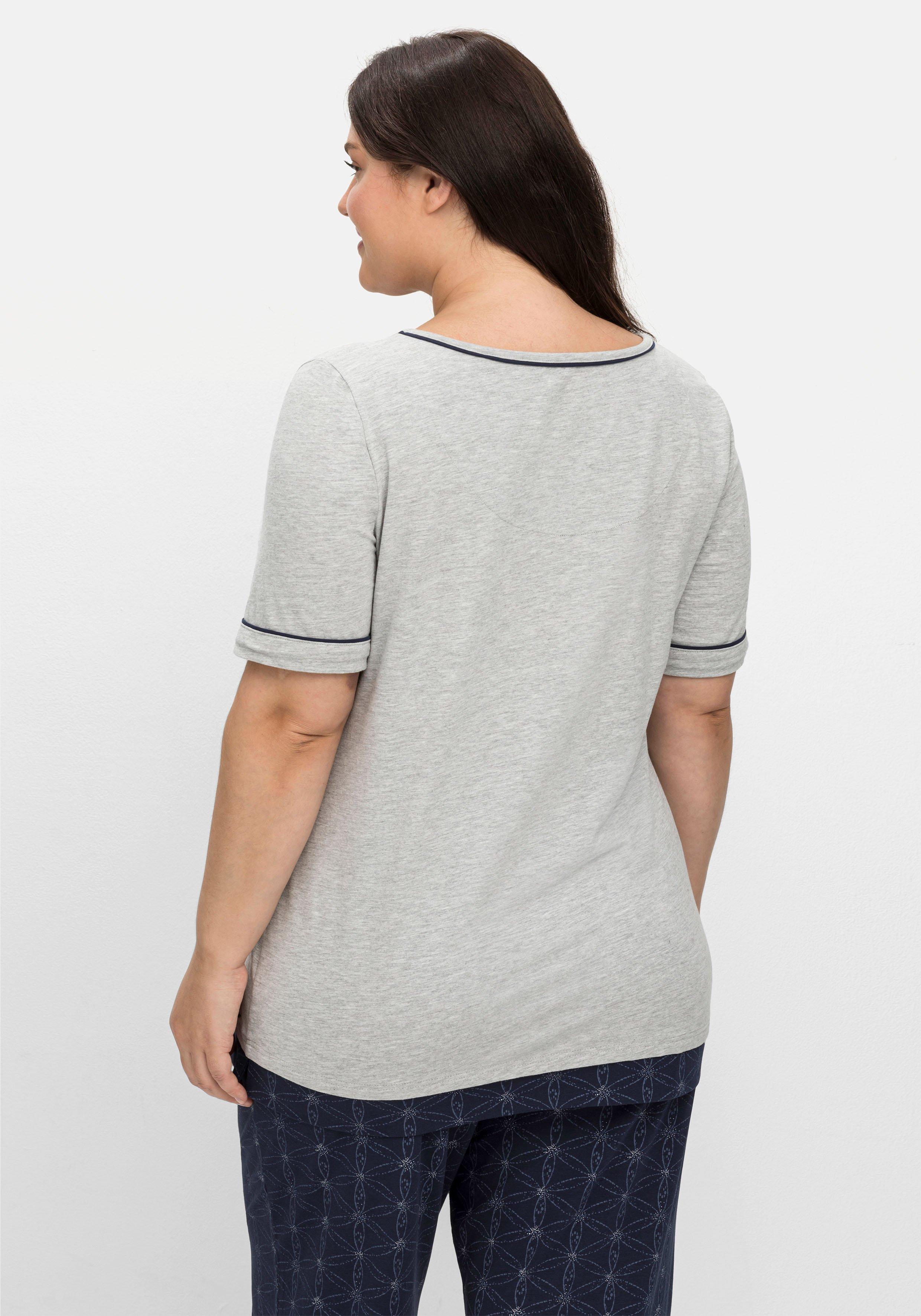 Schlafshirt mit Kontrastdetails und V-Ausschnitt