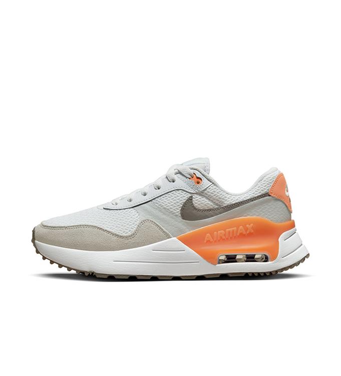Nike Women Air Max SYSTM Sneakers