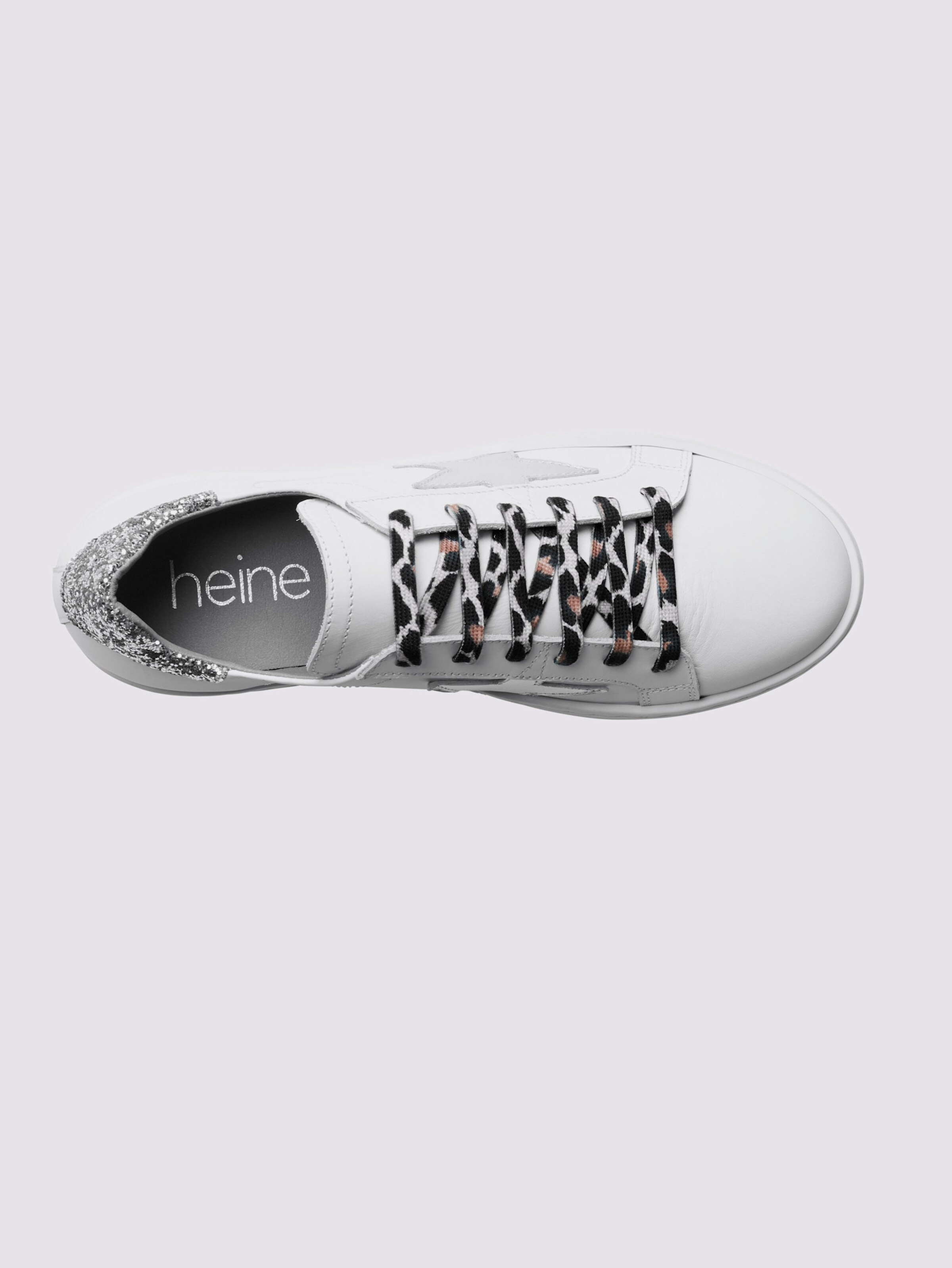 Sneaker