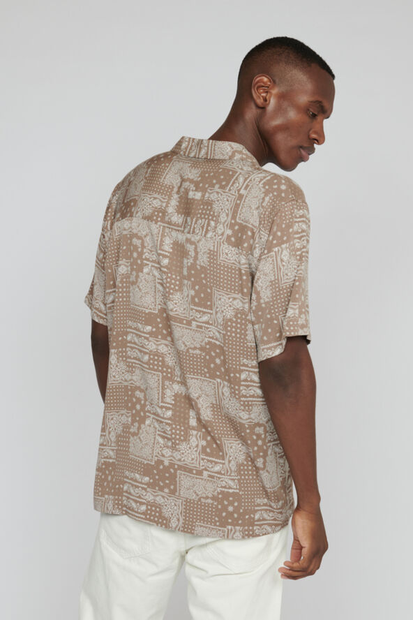 Matinique MAklampo Walnut