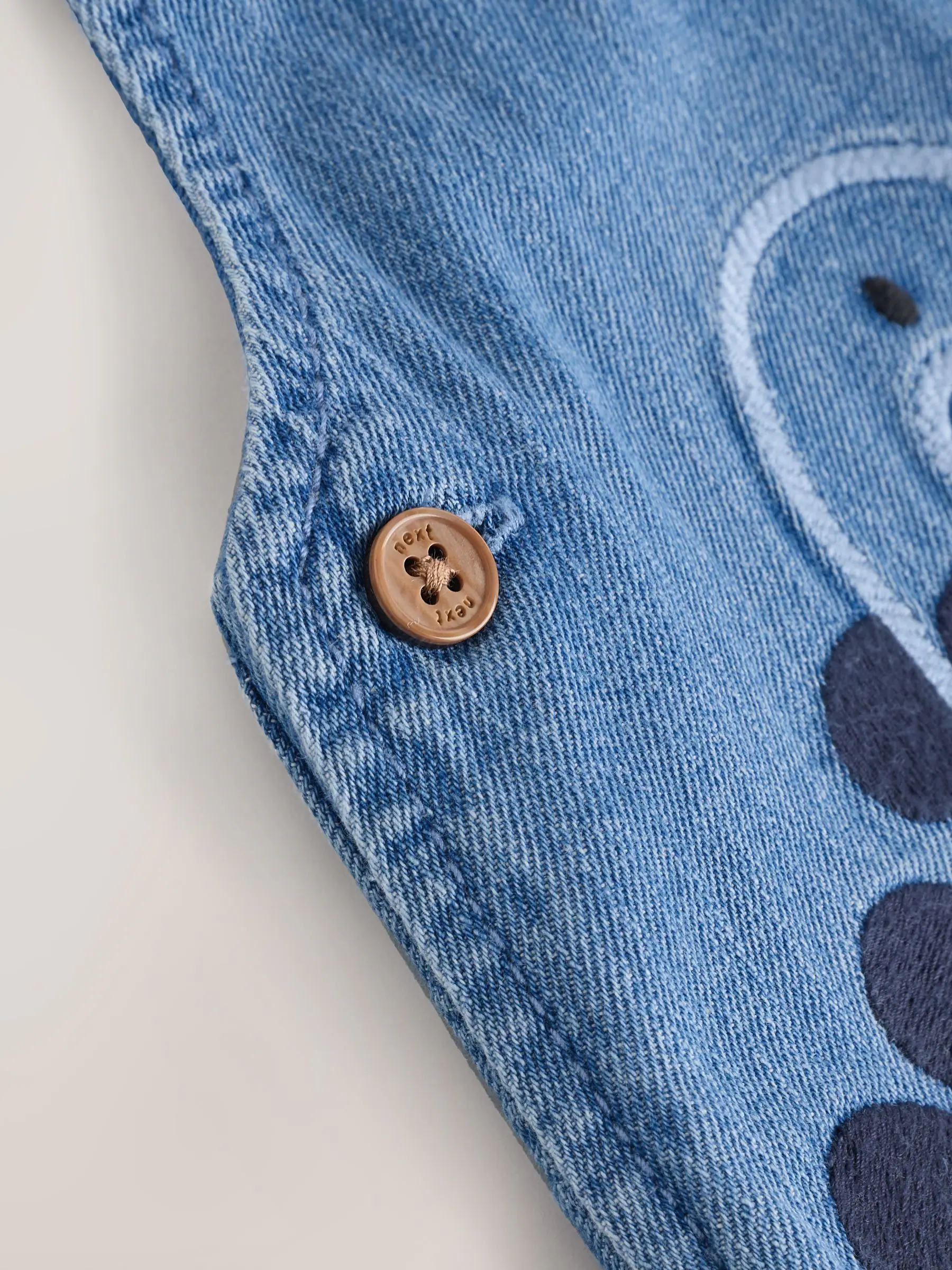 Blauw met dinosaurus - Babyset van denim bretelbroeken en bodysuit (0 mnd - 2 jr)