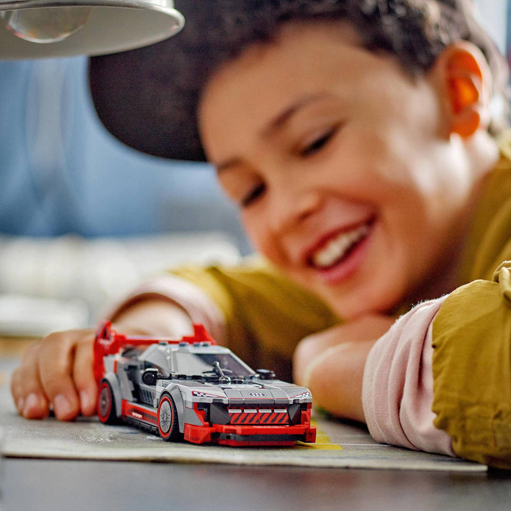 Hele leuke setAudi S1 e-tron quattro racewagen Speelgoed Auto Bouwpakket 76921
