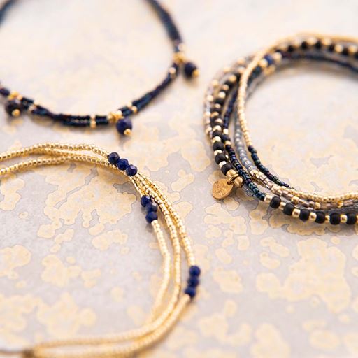 A Beautiful Story Shiny Armbånd, Lapis Lazuli, 16-22 cm