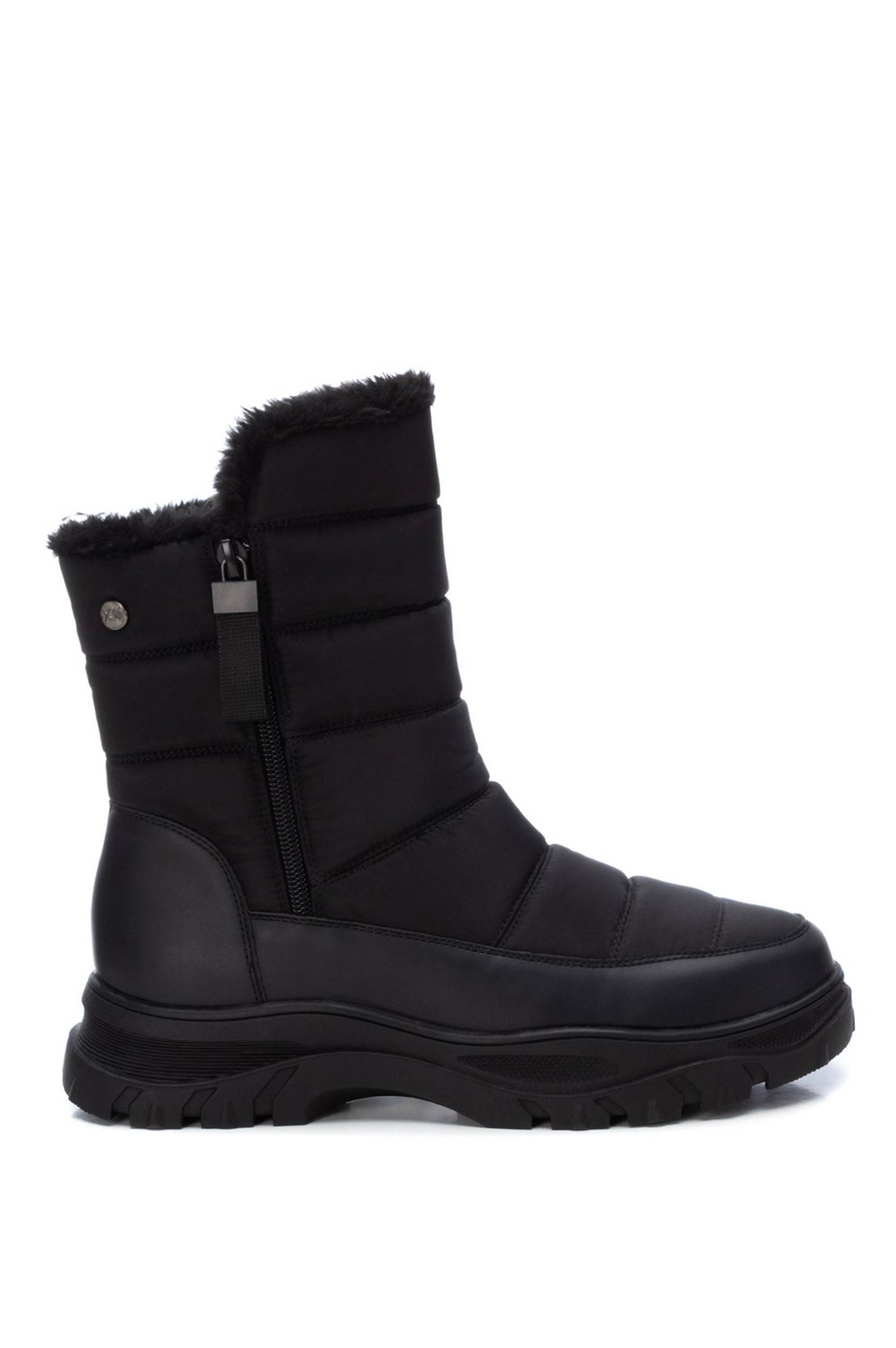 Botas de cano curto femininas em tecido