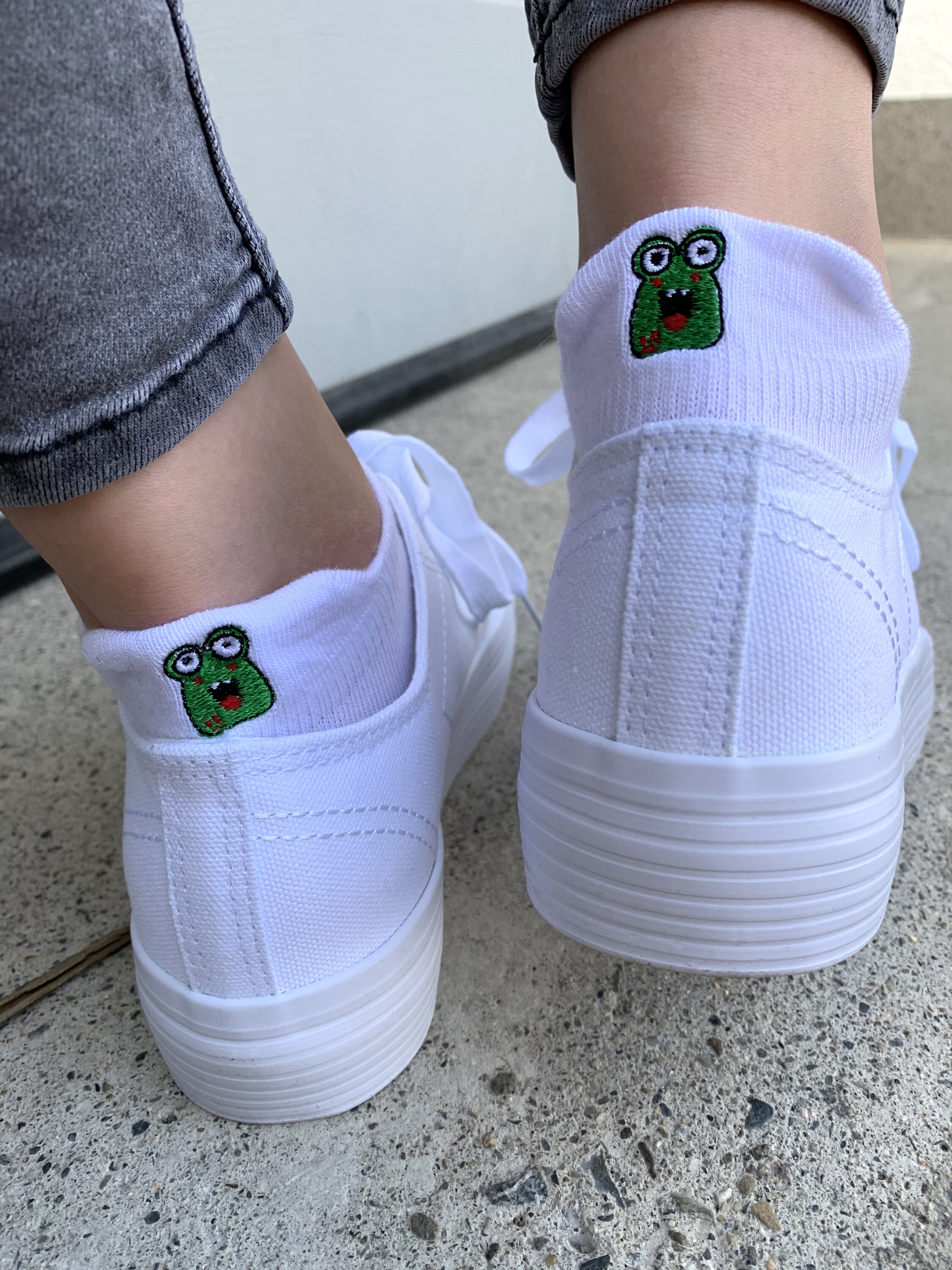 Vincent Creation® 6 Paar Sneaker Socken mit Cartoon/Smiley Stickerei