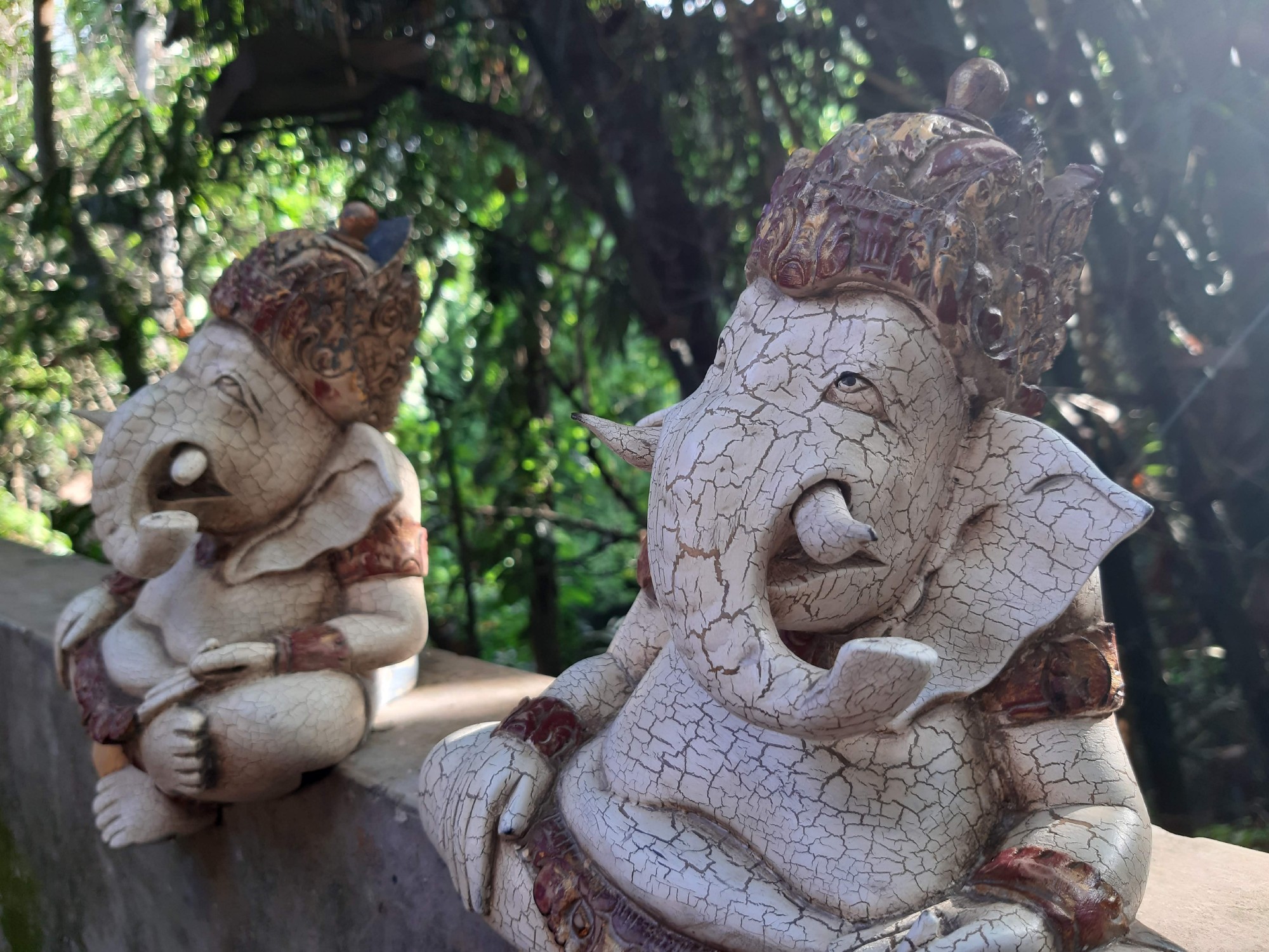 Skulptur 'Lachender Ganesha', antik weiß, H 21 cm, B 19 cm, L 10 cm von fischer's lagerhaus