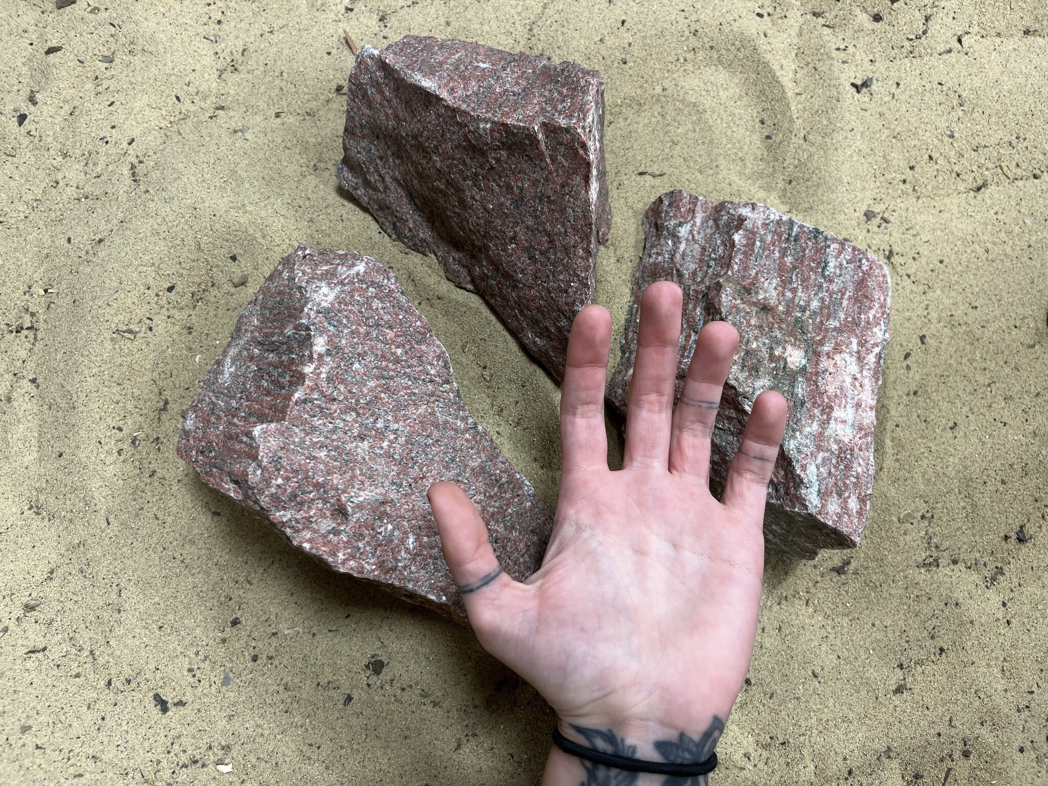 E Steenbundel Wood Stone | Hardscaping