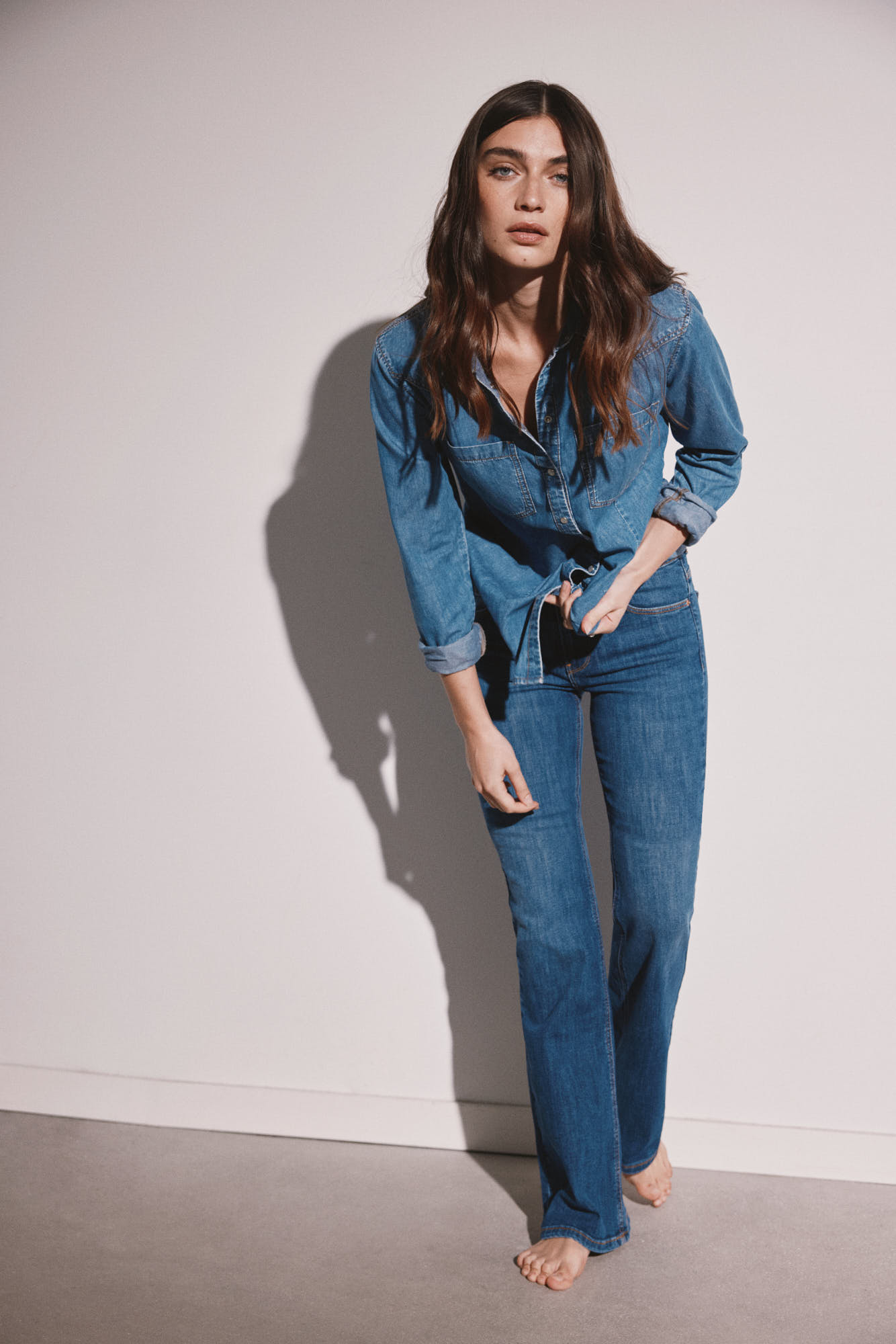 Calça jeans flare de algodão