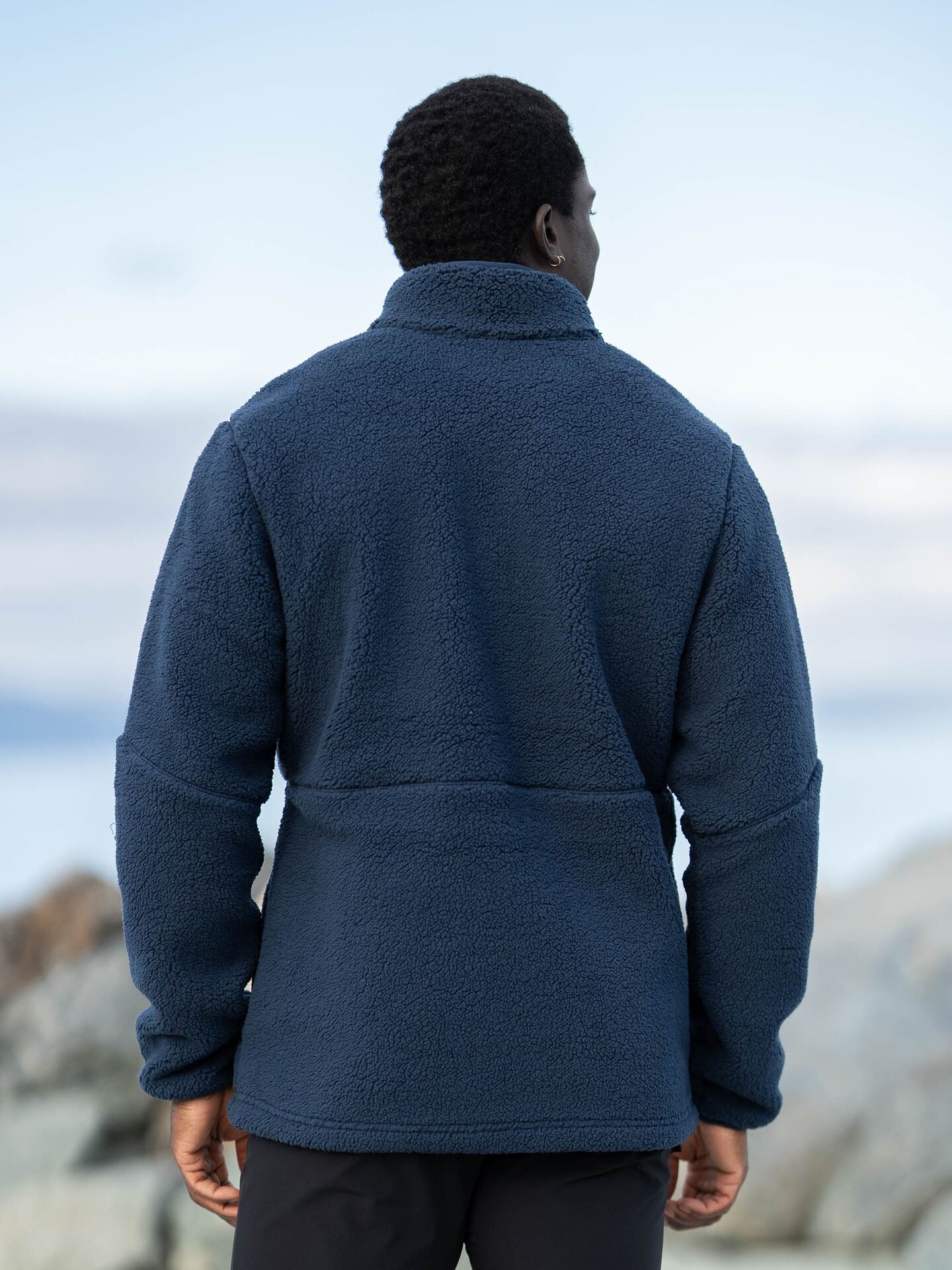 Mountainside Heavyweight
