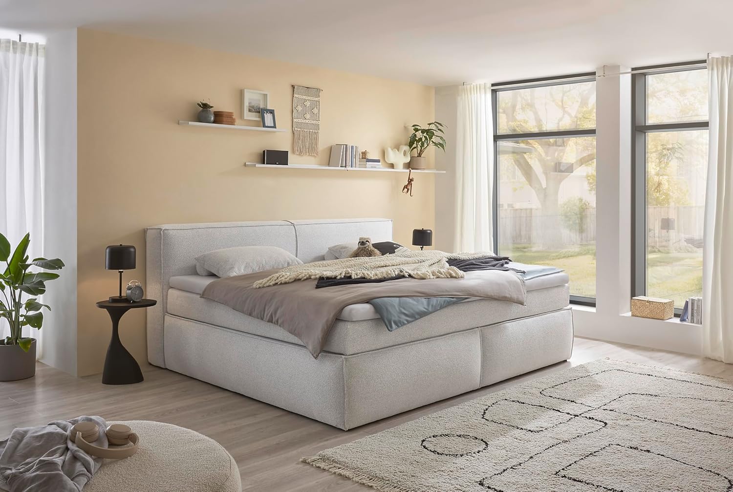 Boxspringbett Sandon Familienbett 240x200 in Silber – Duo-Wendematratze H3/H4 mit 7-Zonen-Tonnentaschenfederkern, 6 cm Topper & komfortable Liegehöhe 70 cm