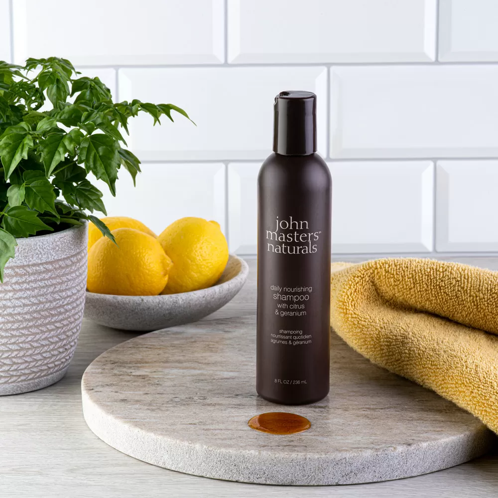 John Masters Naturals Daily Nourishing Shampoo - 236 ml.