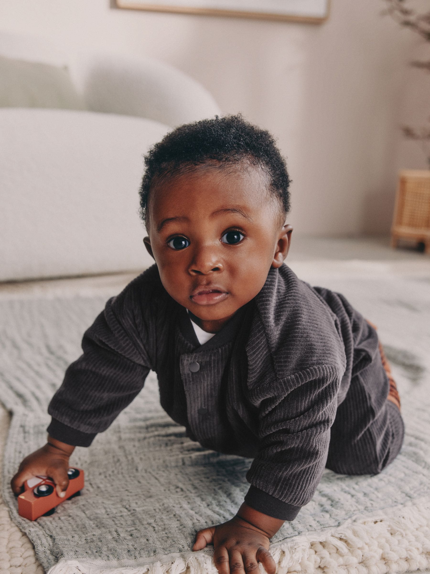 Zwart/wit - Baby Velour Jacket, Top and Joggers Set (0mths-2yrs)
