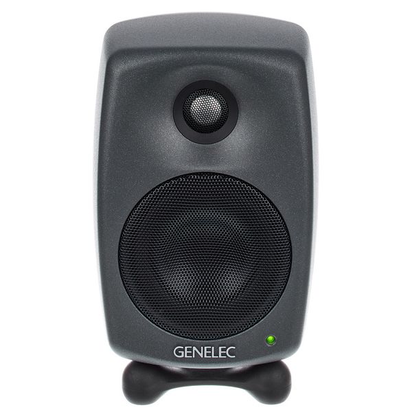 Genelec 8020 DPM Stand Bundle BK
