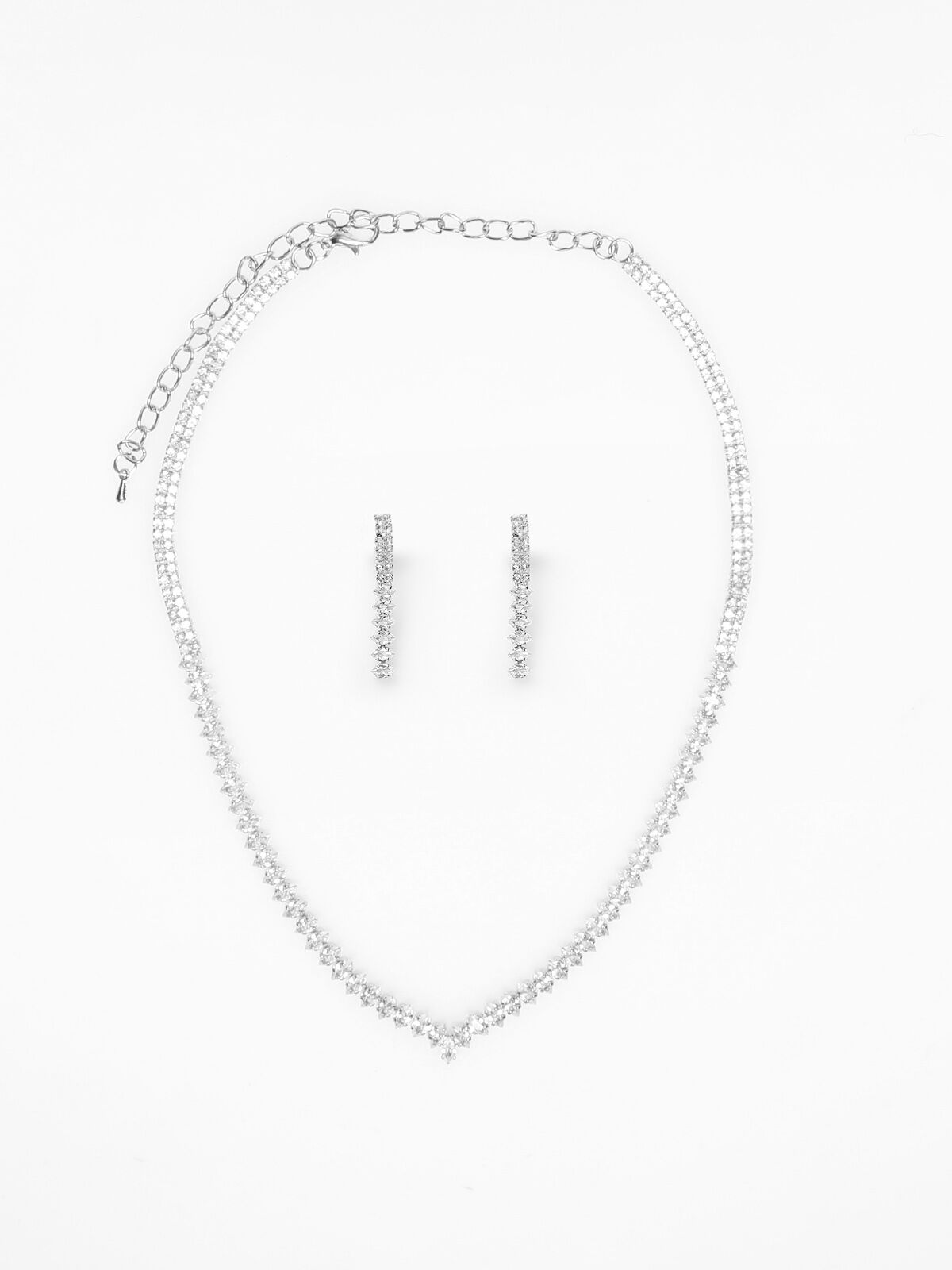 Parure collier et boucles à strass navettes- Argenté
