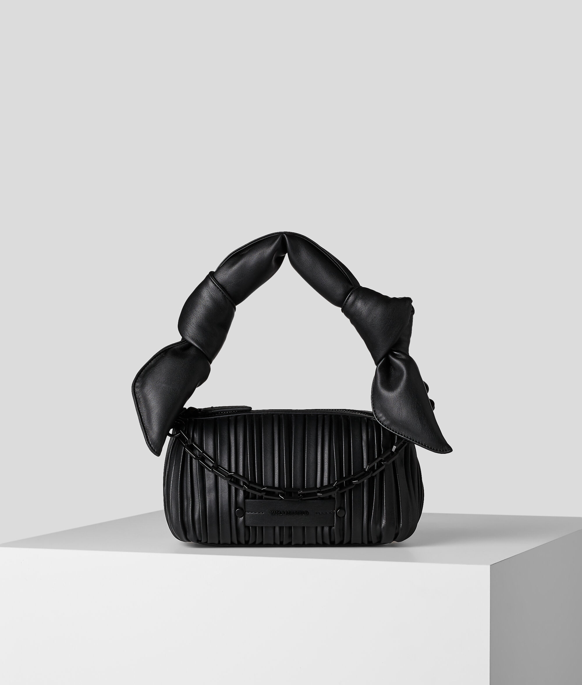 SAC PORTÉ ÉPAULE K/KUSHION AVEC POIGNÉE NOUÉE