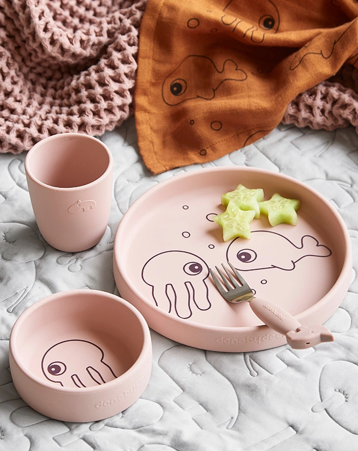 Silikon-Geschirrset SEA FRIENDS 3-teilig in rosa