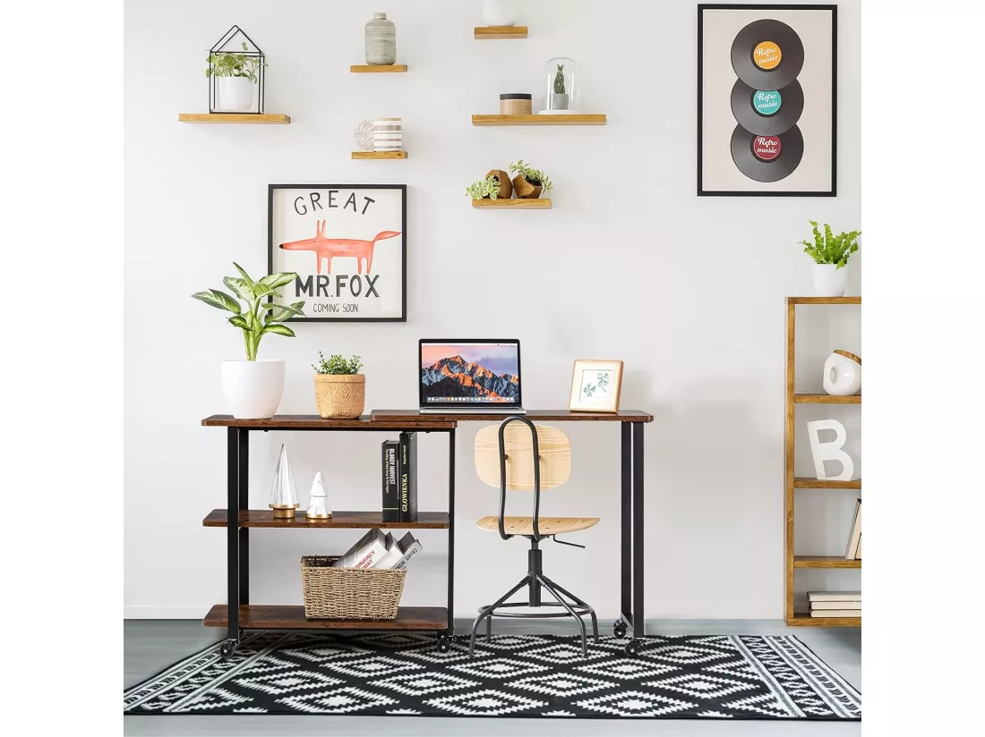 Table Roulante, Bureau d’Angle Mobile avec 3 Étagères, Table d’Appoint Rotative 360°pour Salon, Chambre, Montage Facile, Bureau avec Rangement, Marron Rustqiue 80 x 71,5 x 67cm