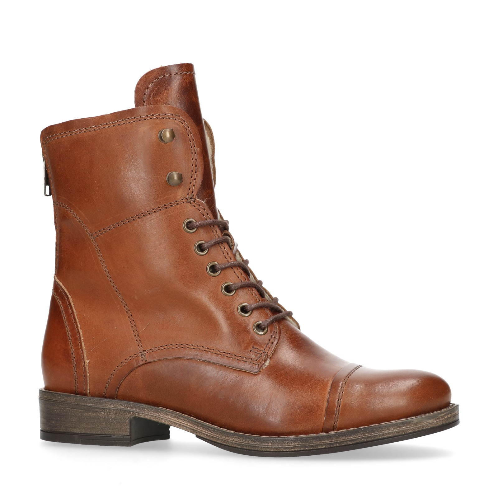 Cognac leren veterlaarzen met bont voering