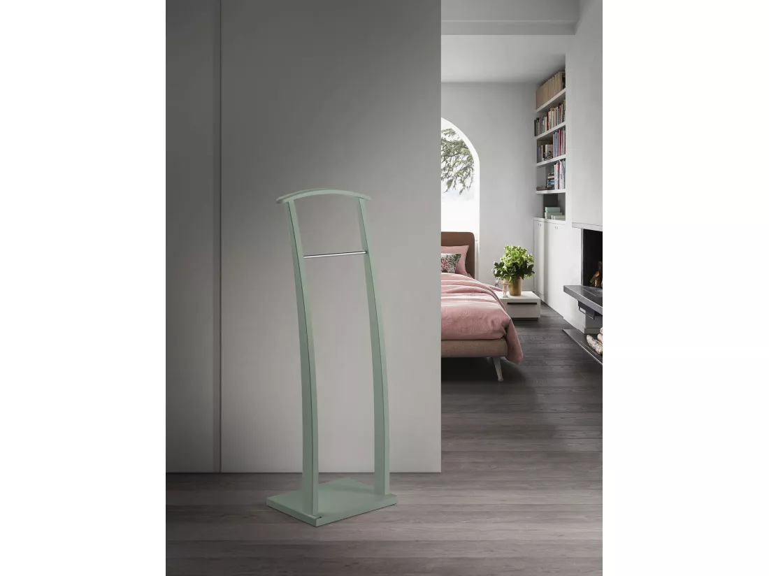 Valet de nuit - H117cm x L40cm x P28cm - hêtre massif vert - Curves