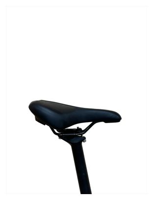 Produit reconditionné . Cube Nuride Hybrid Performance 625 Allroad Shimano 2024 . Vélo électrique . Cube . bon état