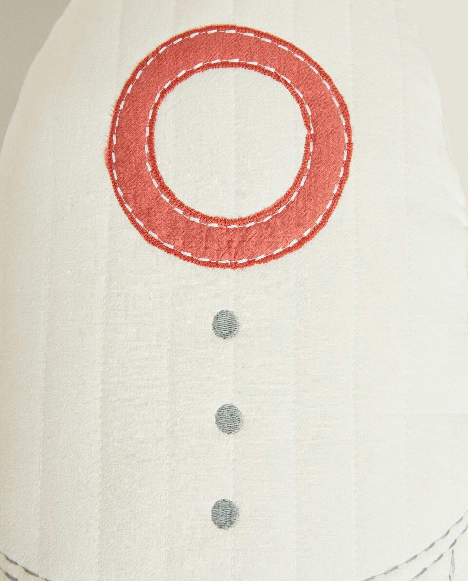 ALMOFADA DE FOGUETE