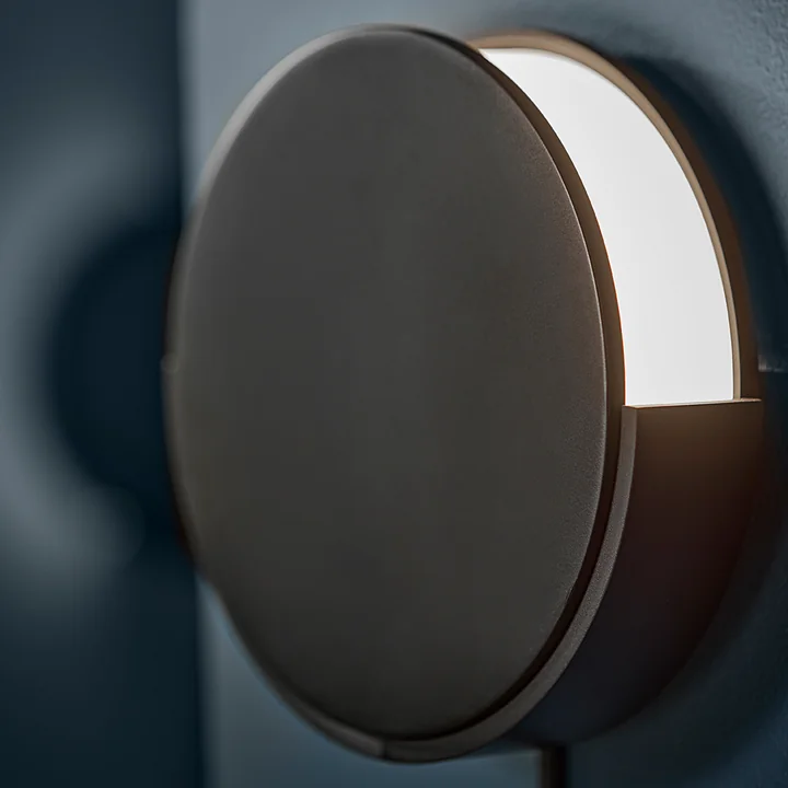 Frandsen - Rotate Wandleuchte, Aluminium schwarz
