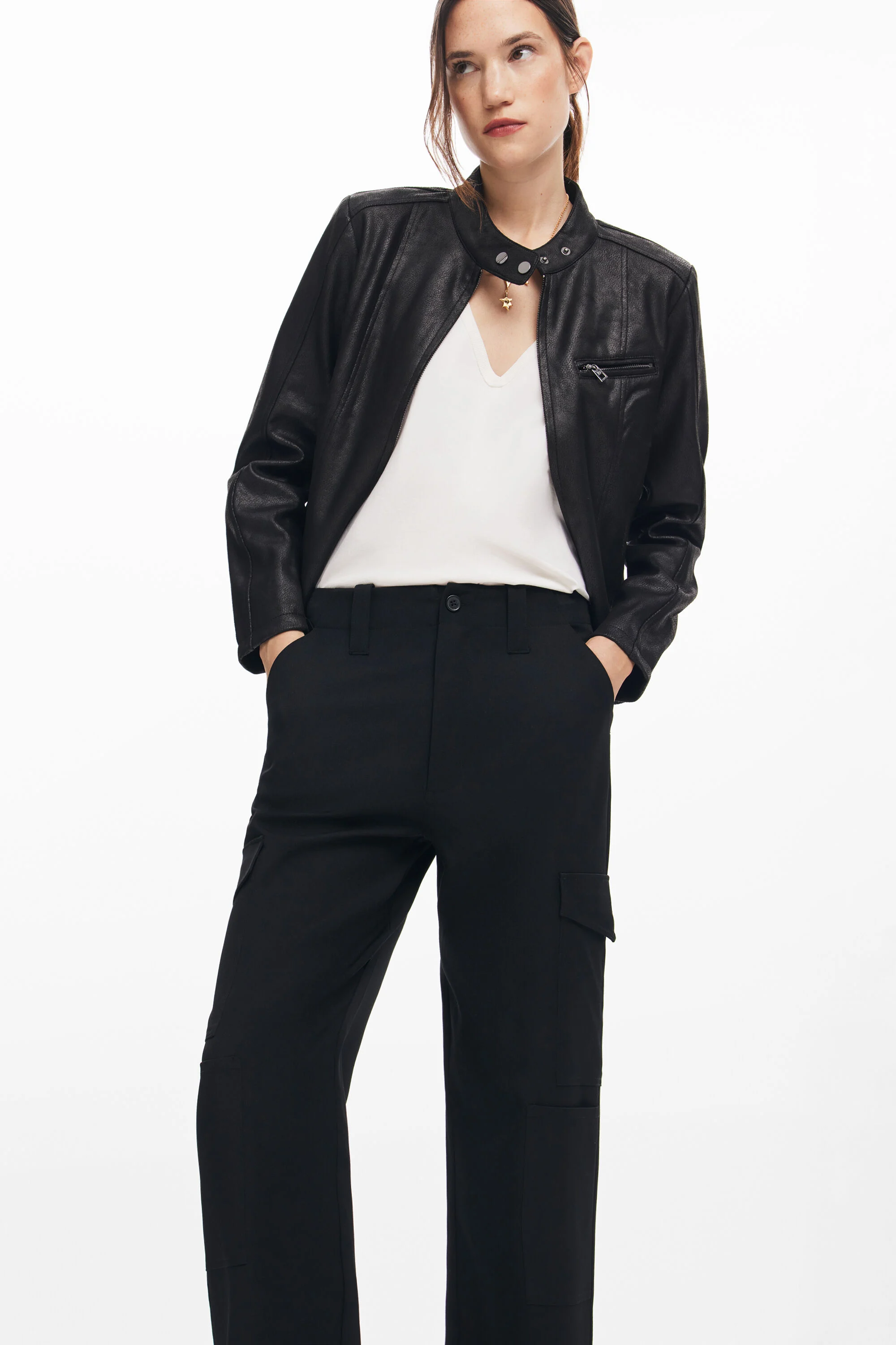 Calça cargo fluido