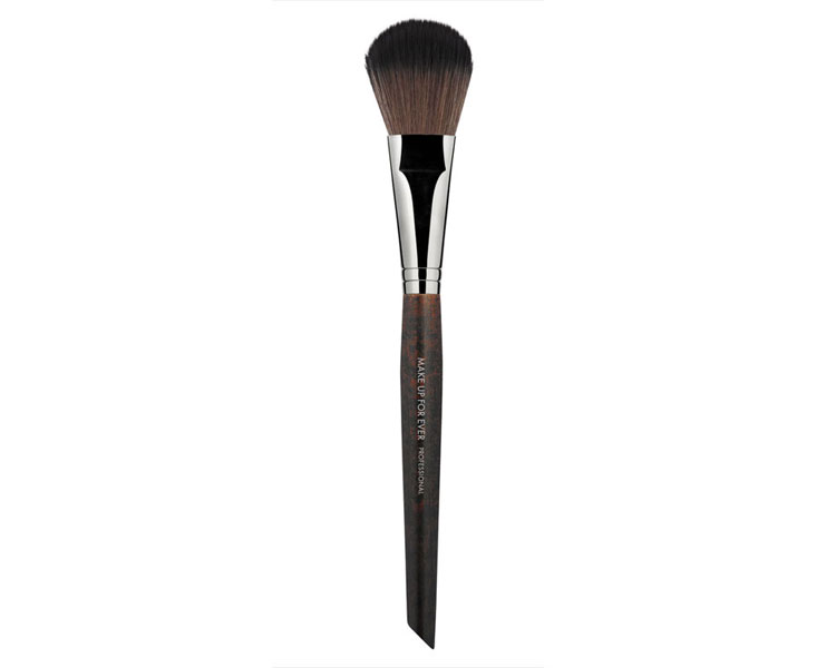 MAKE UP FOR EVER - 156 Flat Round Blush Brush
